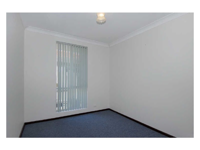 16 Joseph Road, Safety Bay WA 6169