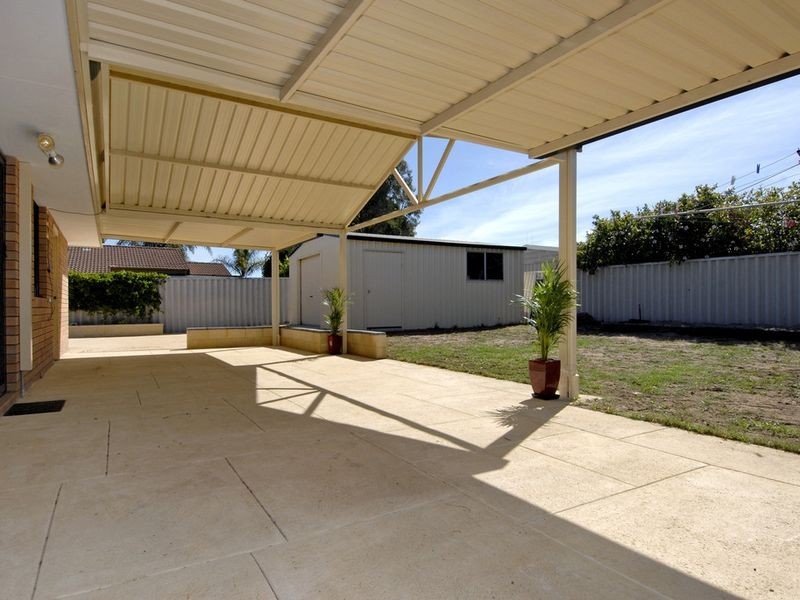 5 Aspen Court, Cooloongup WA 6168