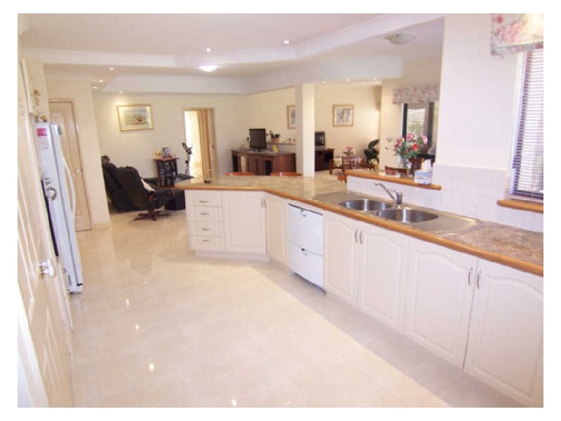 1 Banner Avenue, Baldivis WA 6171