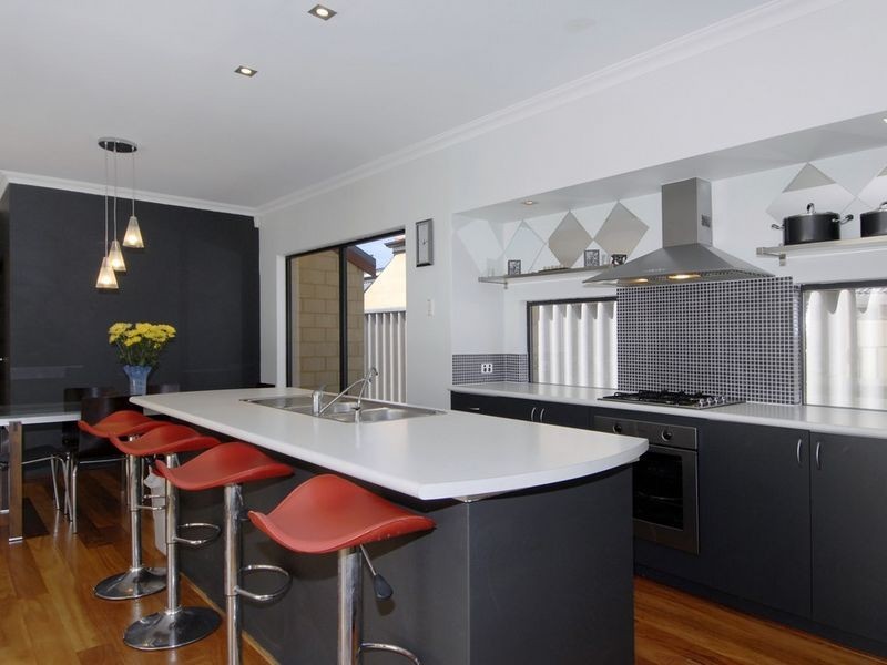 54 Liechardt Loop, Rockingham WA 6168