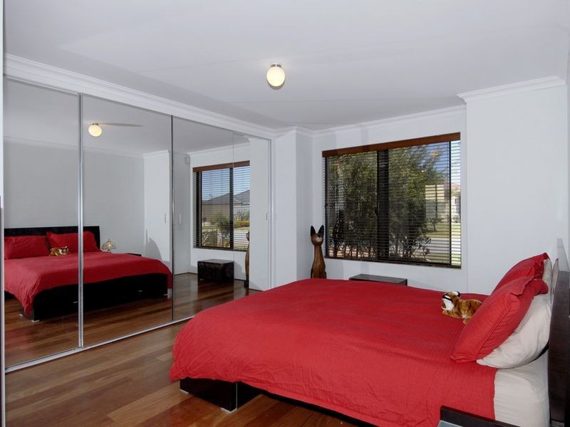 54 Liechardt Loop, Rockingham WA 6168