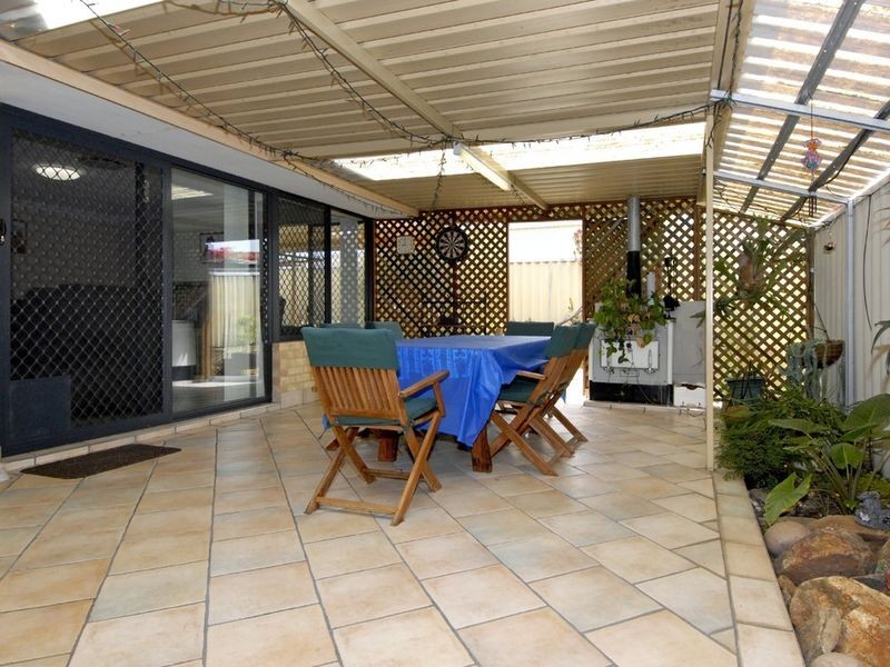 3 Burleigh Court, Waikiki WA 6169