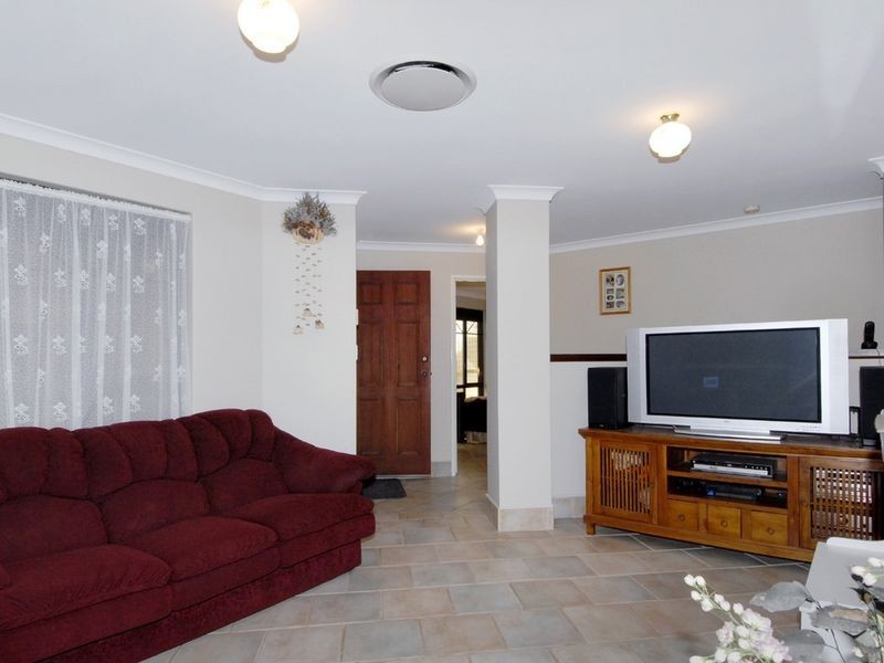 3 Burleigh Court, Waikiki WA 6169