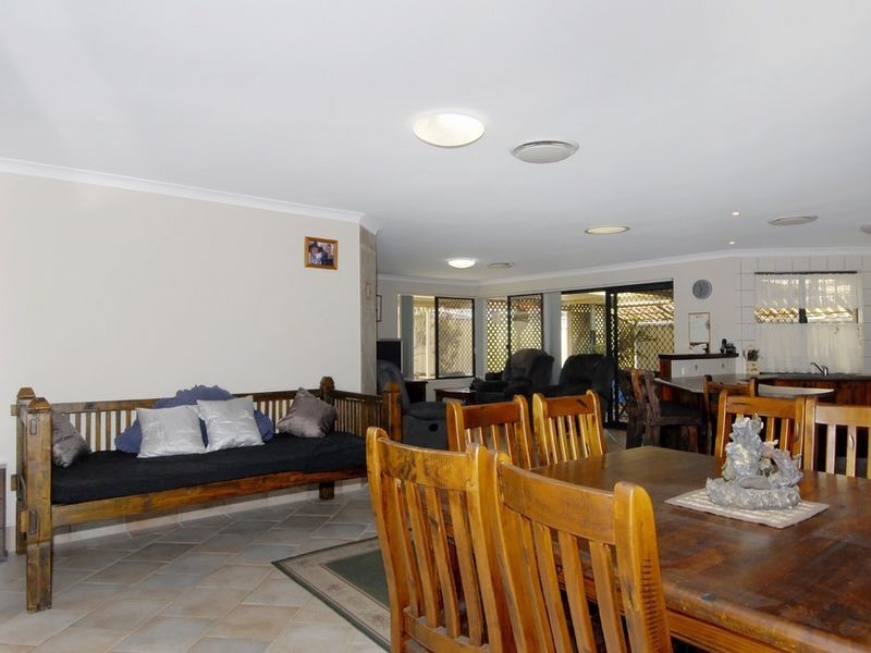 3 Burleigh Court, Waikiki WA 6169