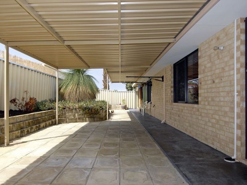 3 Burleigh Court, Waikiki WA 6169