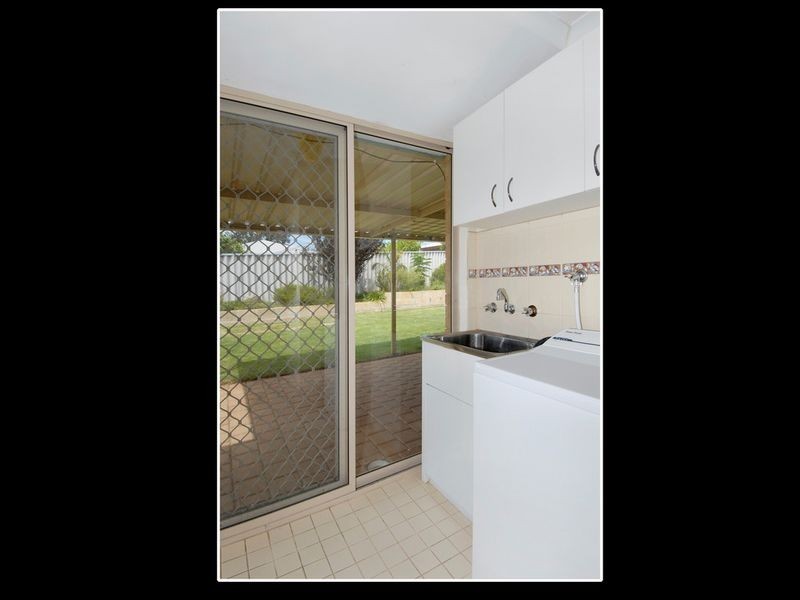 8 Gimbon Green, Leda WA 6170