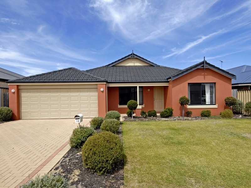 10 Carramup Circle, Port Kennedy WA 6172
