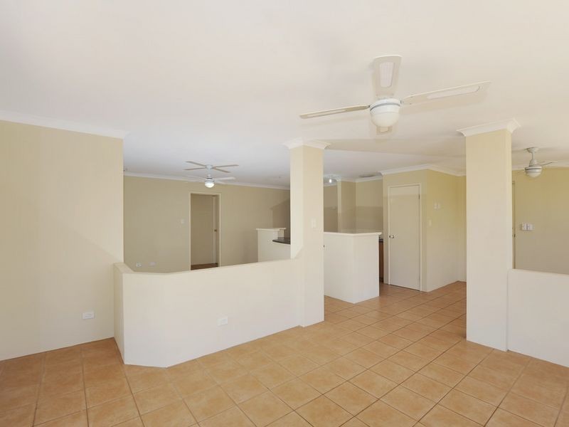 39 Amadeus Crescent, Port Kennedy WA 6172