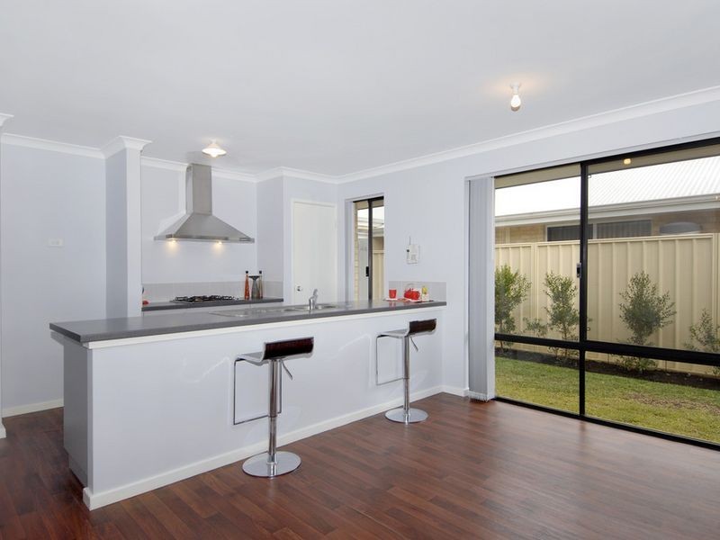 8 Carver Lane, Baldivis WA 6171