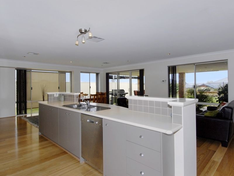 3 Danks Vista, Baldivis WA 6171