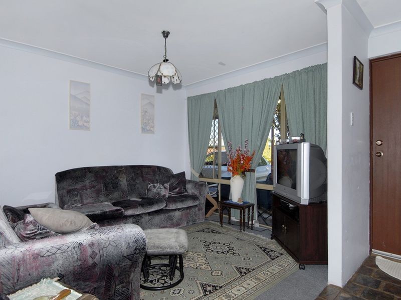 6 Wills Court, Cooloongup WA 6168