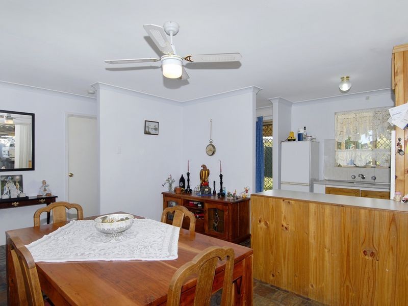 6 Wills Court, Cooloongup WA 6168
