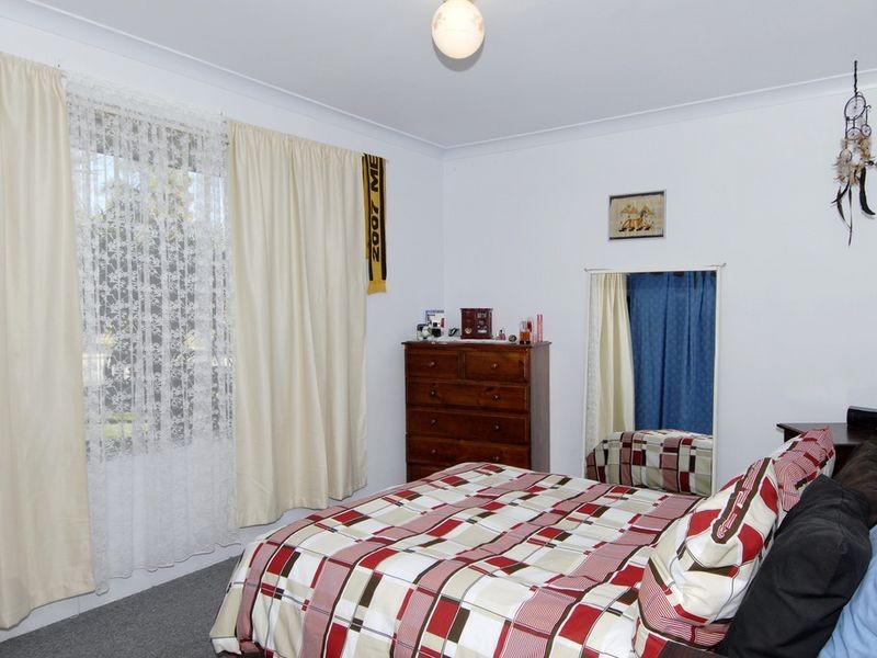 6 Wills Court, Cooloongup WA 6168