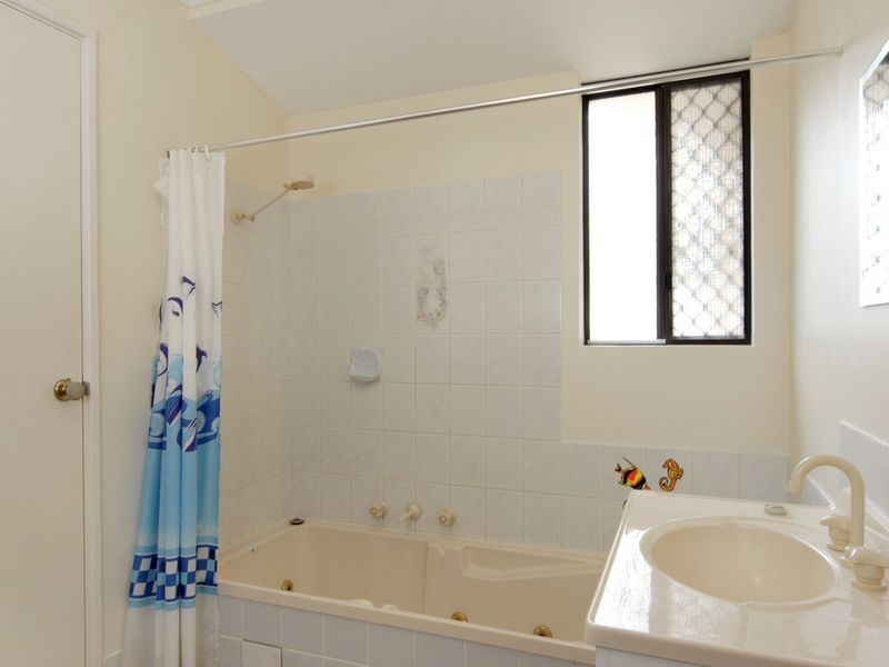 12 Inaja Mews, Warnbro WA 6169