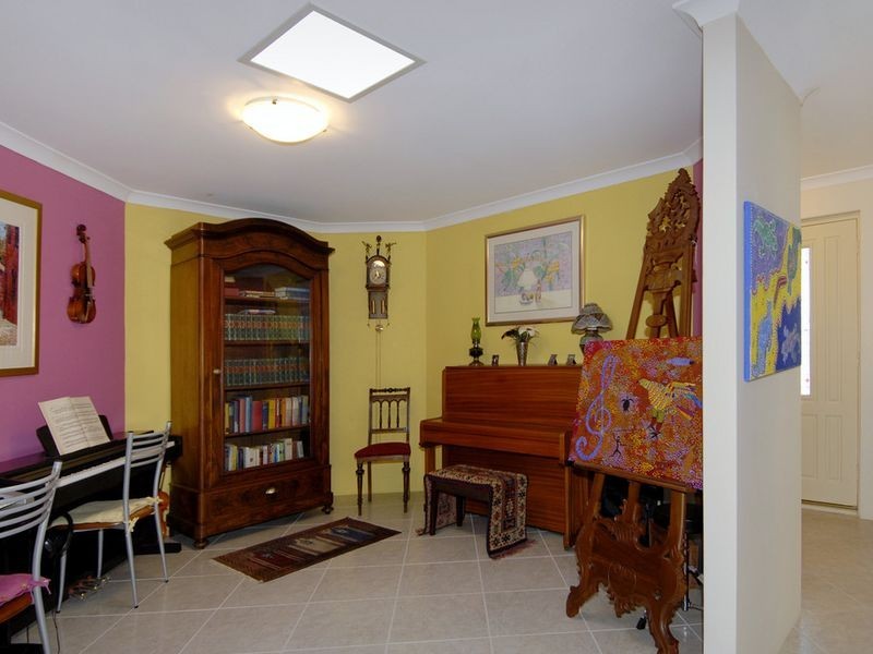 58 Baltimore Gardens, Port Kennedy WA 6172