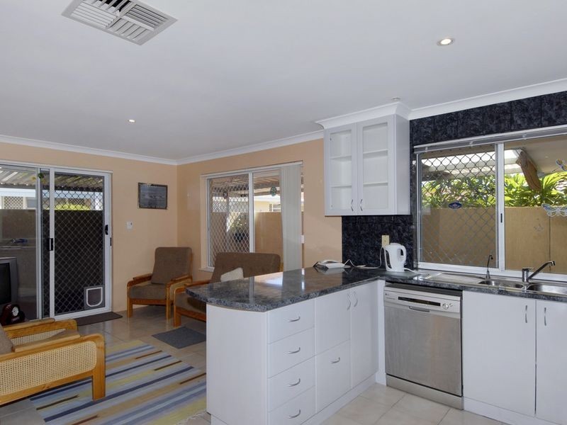 6/28 Dress Circle, Warnbro WA 6169