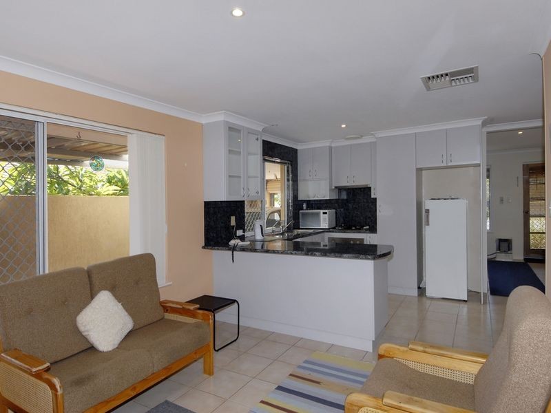 6/28 Dress Circle, Warnbro WA 6169