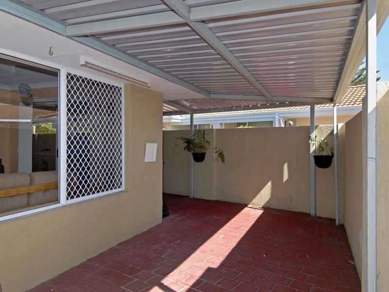 6/28 Dress Circle, Warnbro WA 6169