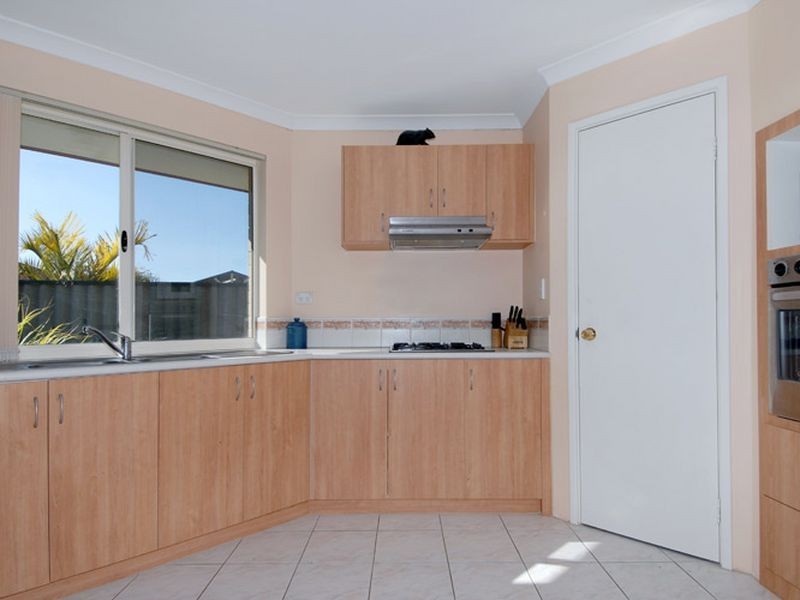 9 Ashland Crescent, Port Kennedy WA 6172