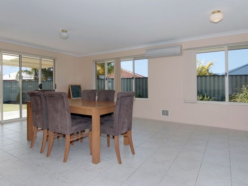 9 Ashland Crescent, Port Kennedy WA 6172