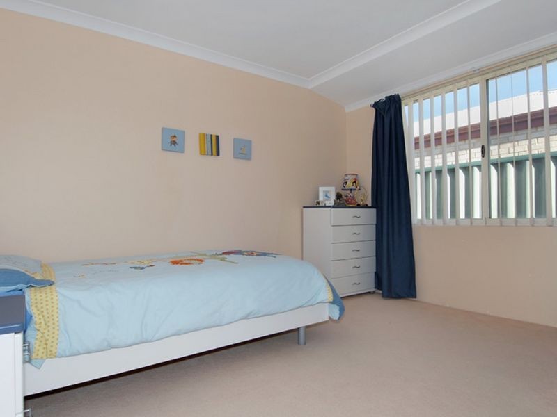 9 Ashland Crescent, Port Kennedy WA 6172