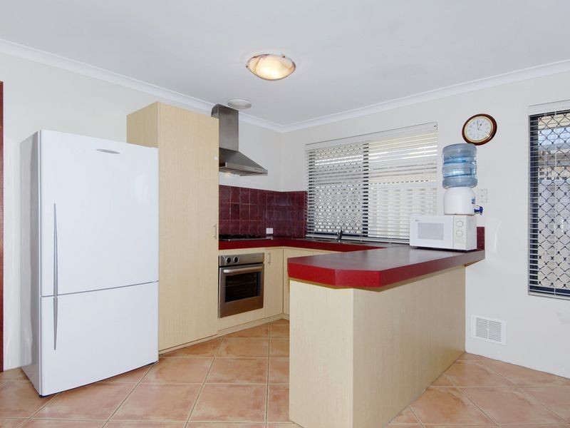 20 Lindeman Court, Waikiki WA 6169