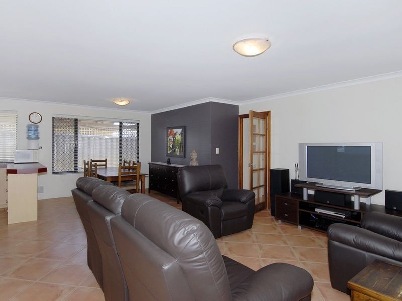 20 Lindeman Court, Waikiki WA 6169