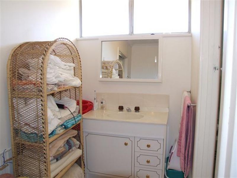 1/5 Read Street, Rockingham WA 6168
