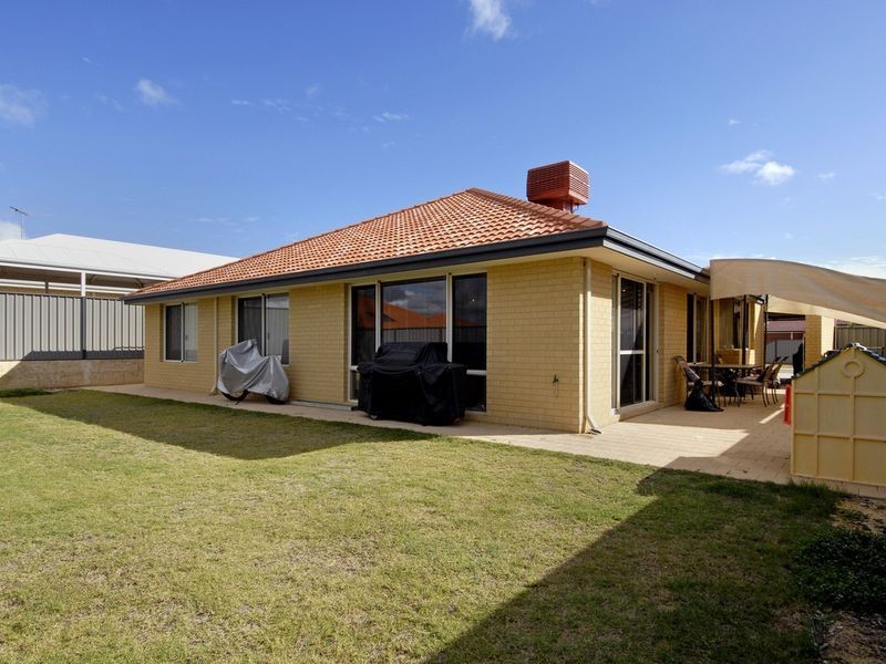 18 Birdsville Drive, Baldivis WA 6171