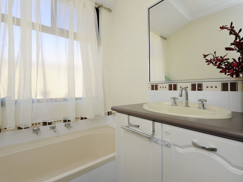 1 San Sebastian Boulevard, Port Kennedy WA 6172