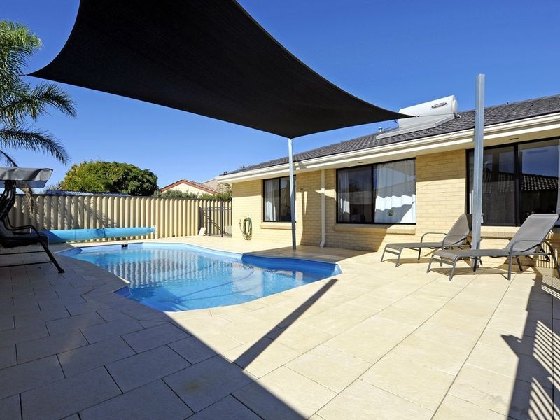 1 San Sebastian Boulevard, Port Kennedy WA 6172