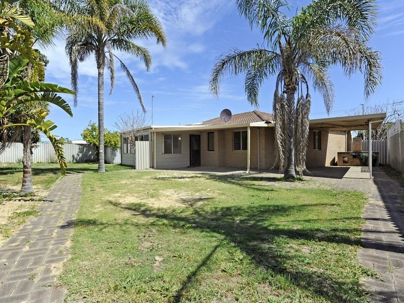 24 Mataitai Loop, Cooloongup WA 6168