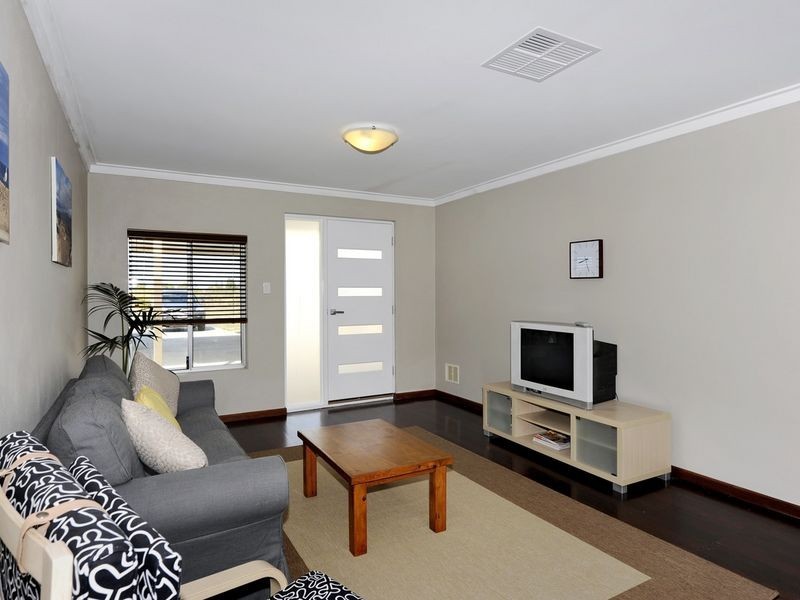 56 Rae Road, Safety Bay WA 6169