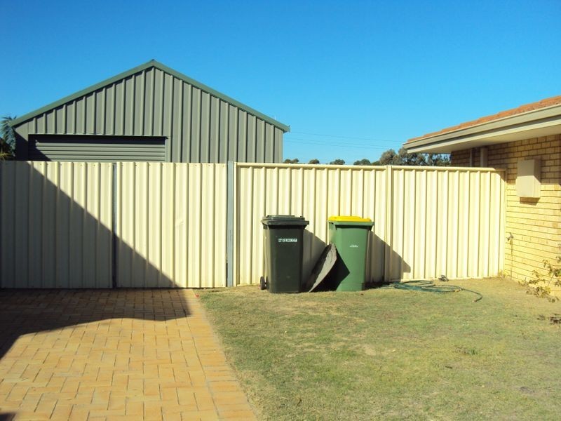 2/54A Houston Street, Rockingham WA 6168