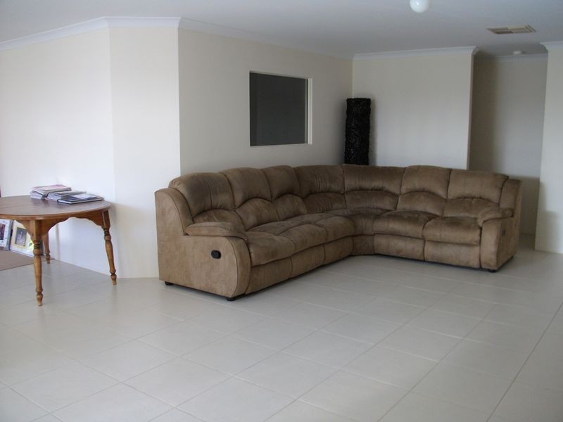 126 Bayside Blvd, Port Kennedy WA 6172