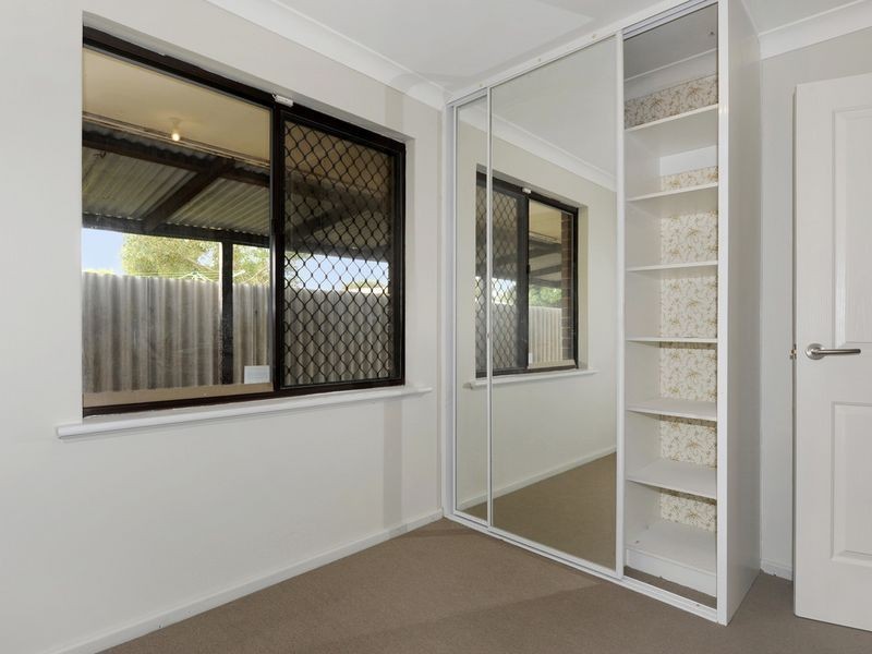 12 Ballard Court, Cooloongup WA 6168