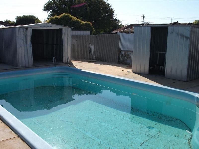 12 Ballard Court, Cooloongup WA 6168