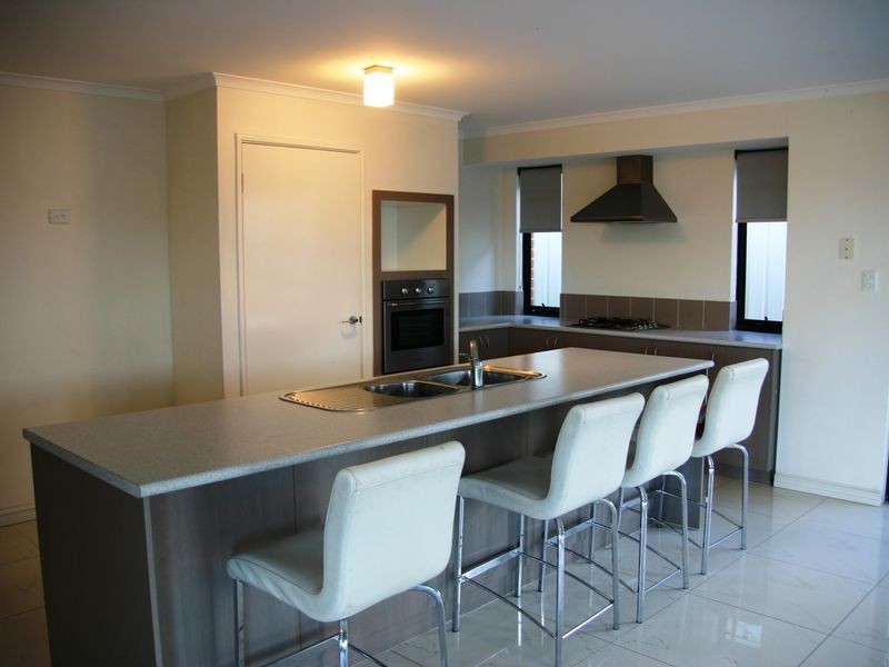 2 Tallon Loop, Baldivis WA 6171