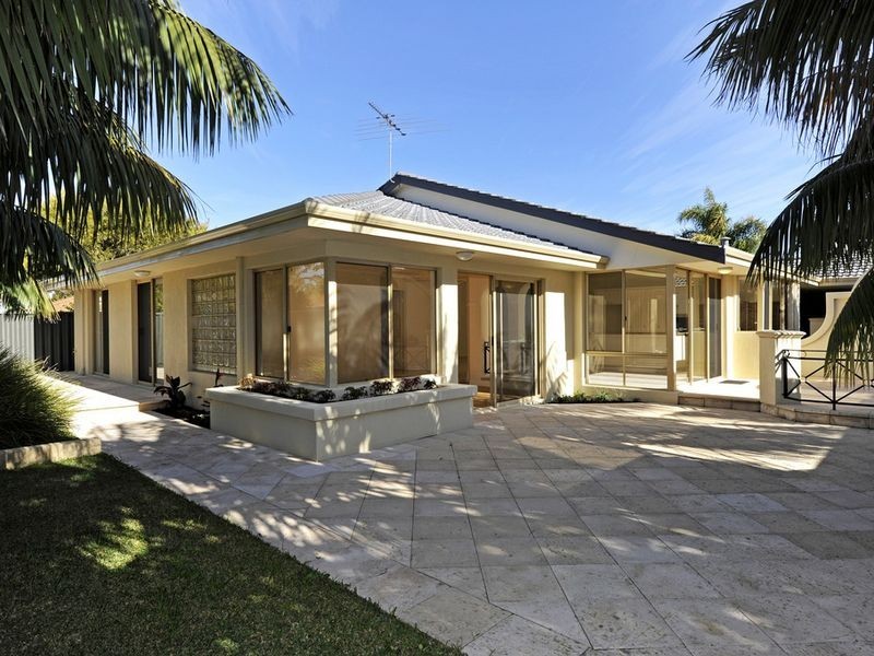 11 Kybra Mews, Rockingham WA 6168