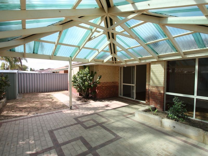 5 Manila Place, Warnbro WA 6169