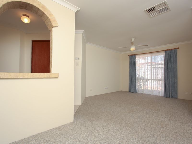 5 Manila Place, Warnbro WA 6169