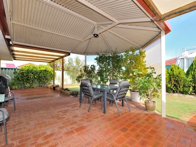7 Ashland Crescent, Port Kennedy WA 6172