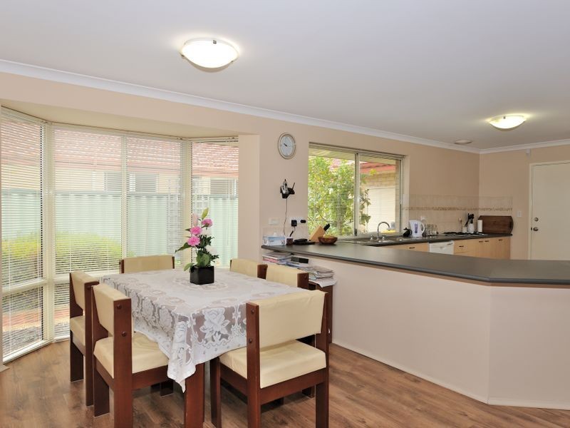 7 Ashland Crescent, Port Kennedy WA 6172
