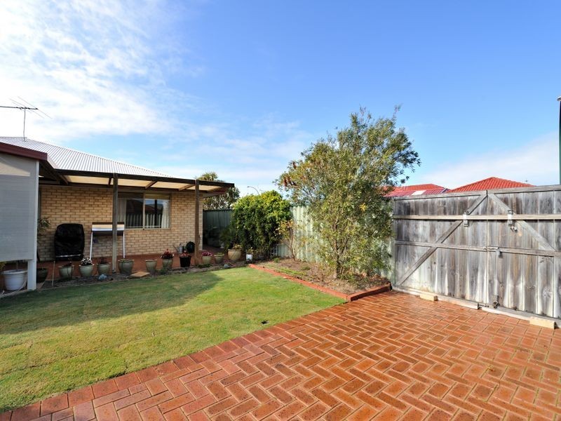 7 Ashland Crescent, Port Kennedy WA 6172