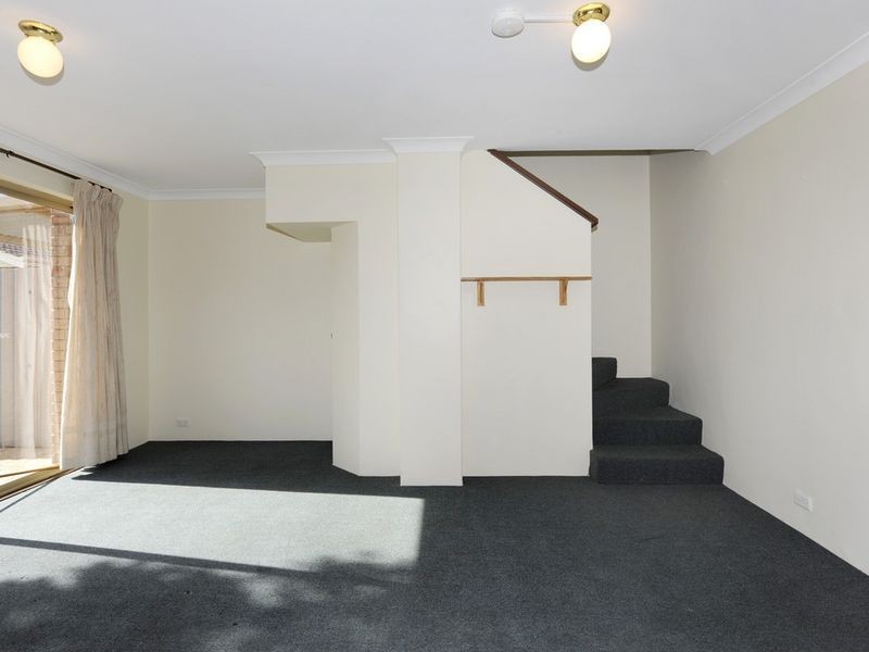 13/5 Sepia Court, Rockingham WA 6168