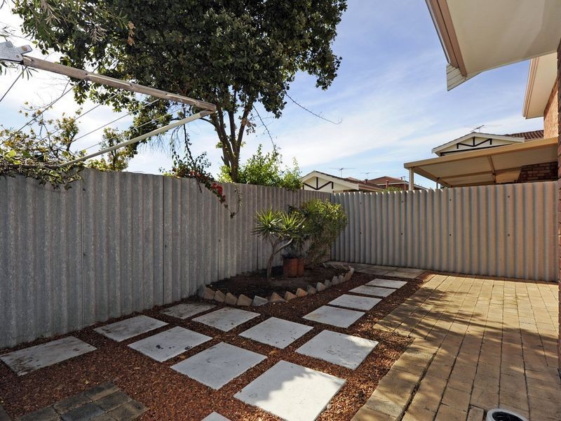 13/5 Sepia Court, Rockingham WA 6168