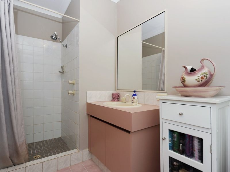 21 Helena Road, Cooloongup WA 6168