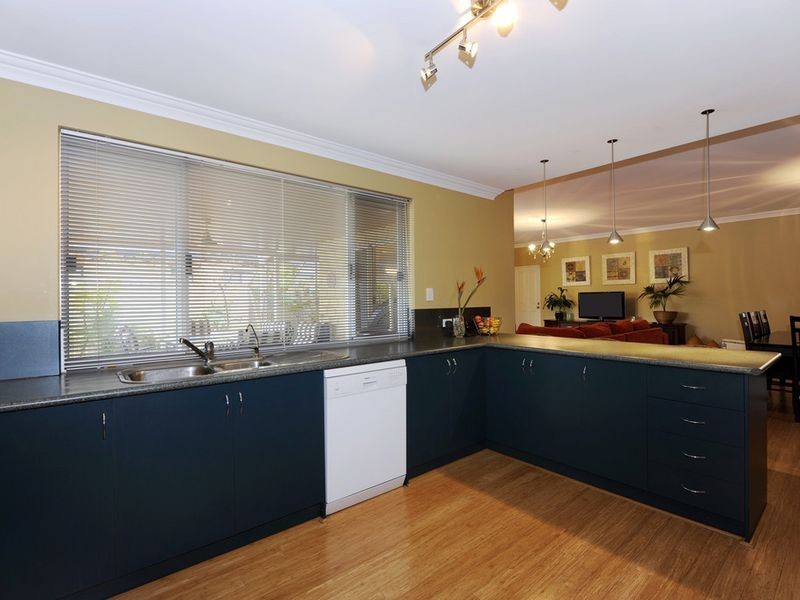 10 Waring Heights, Baldivis WA 6171