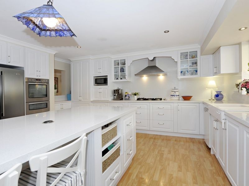 30 Bluefields Parkway, Port Kennedy WA 6172