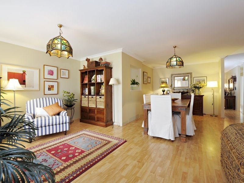 30 Bluefields Parkway, Port Kennedy WA 6172